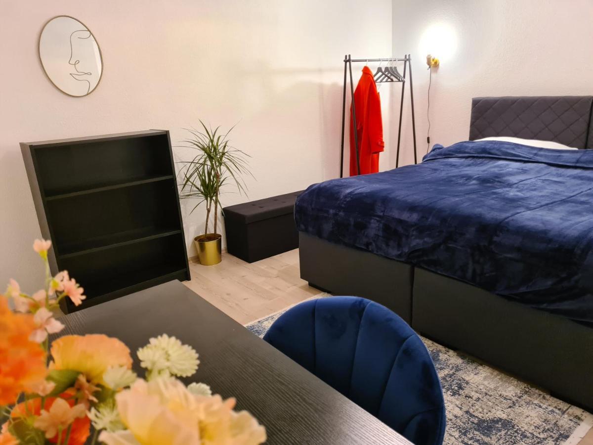 Theox Apartment No 6 Royal Blue Fuer 4 Personen MHG Esterno foto